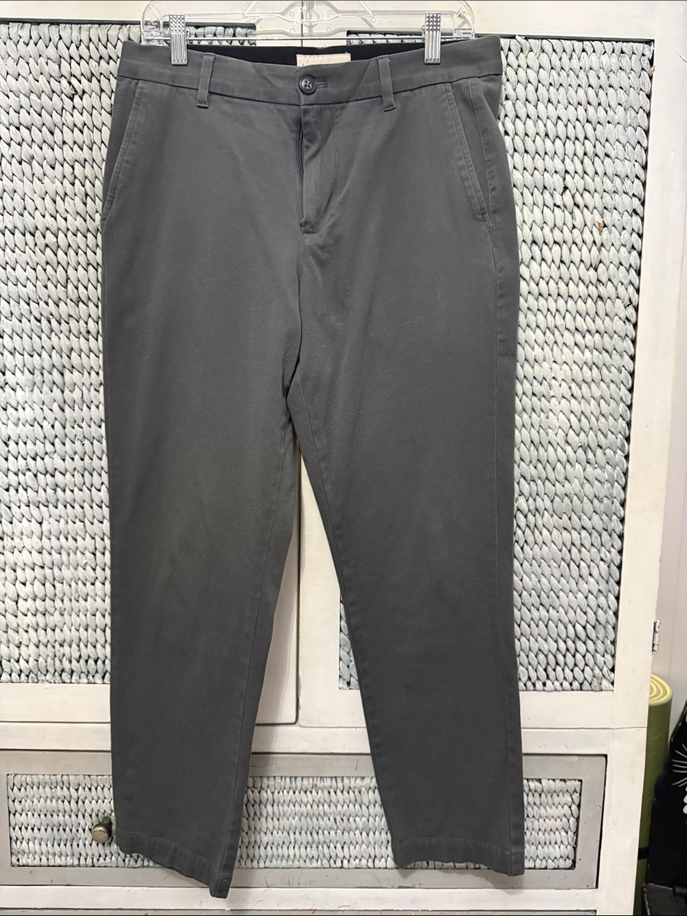 Men's Dark Gray Slim Chino Pants